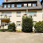 Lounge Mit Privatem Stellplatz Fuer Bis Zu 4 Personen - Stadtnah Apartament Koblencja