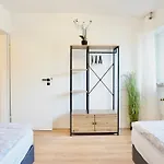 Lounge Mit Privatem Stellplatz Fuer Bis Zu 4 Personen - Stadtnah Appartement Coblence