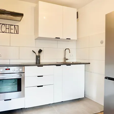 شقة Lounge Mit Privatem Stellplatz Fuer Bis Zu 4 Personen - Stadtnah كوبلنس